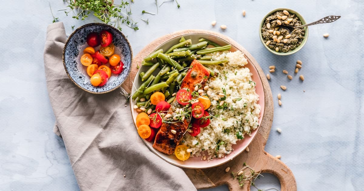 How to Beat the 3pm Cravings: Nutrition Tips for Better Training Results